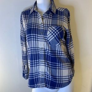 AE Flannel, Boyfriend Fit Shirt